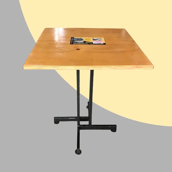 Mesa Cuadrada Tapa En Pino