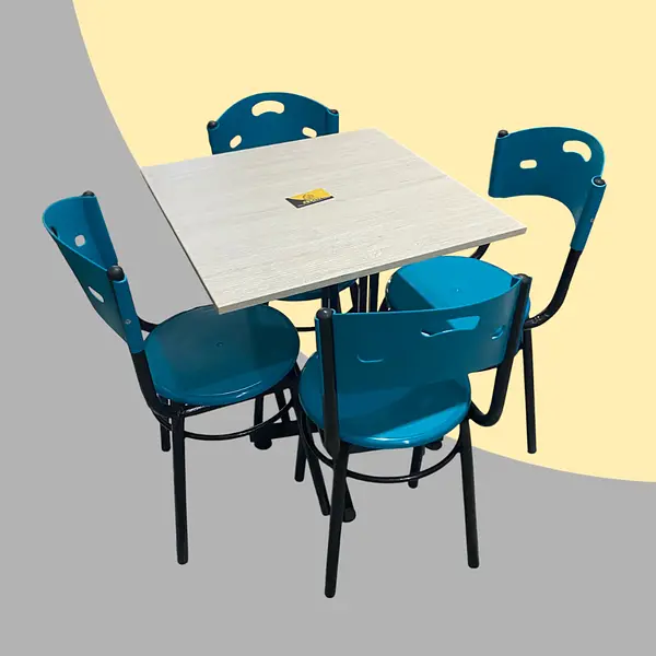 Juego De Sillas Karla Con Mesa Cuadrada