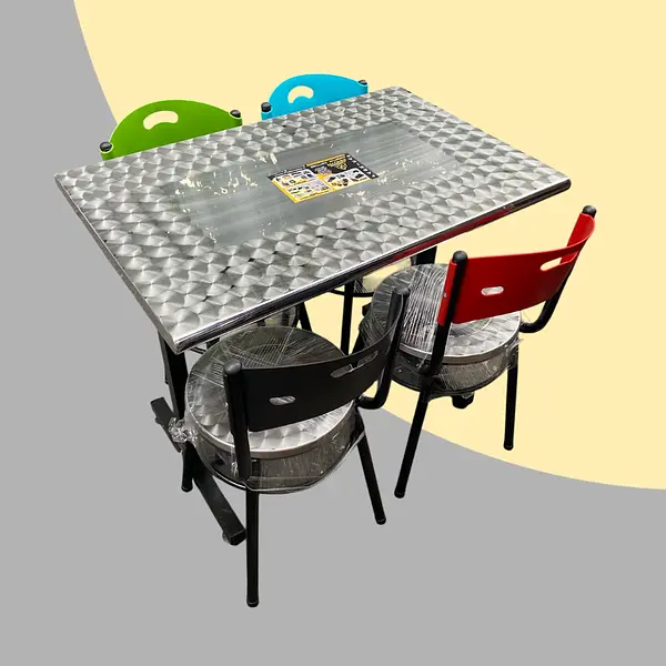Juego De Sillas Karla Sentadero En Acero Mesa 90x60 En Acero